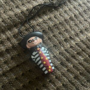 Vintage 1981 hamburgalar pen holder necklace